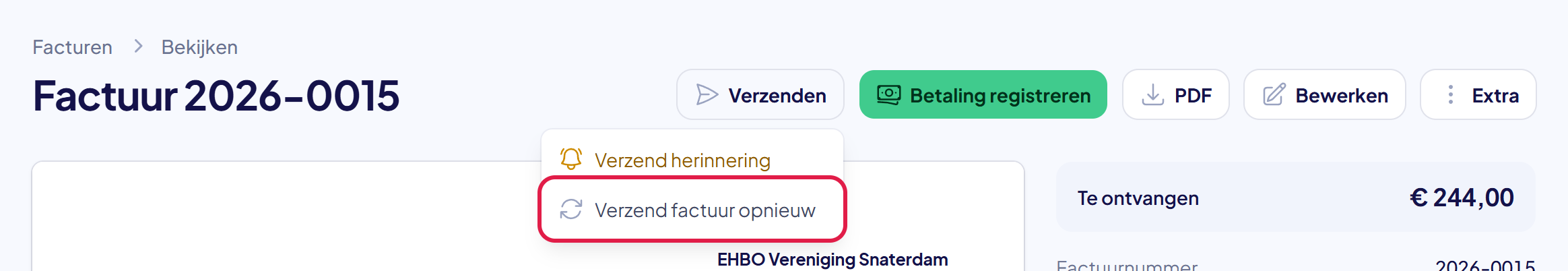 De paginakop van de factuur met het menu Verzenden open en daarin Verzend factuur opnieuw gemarkeerd