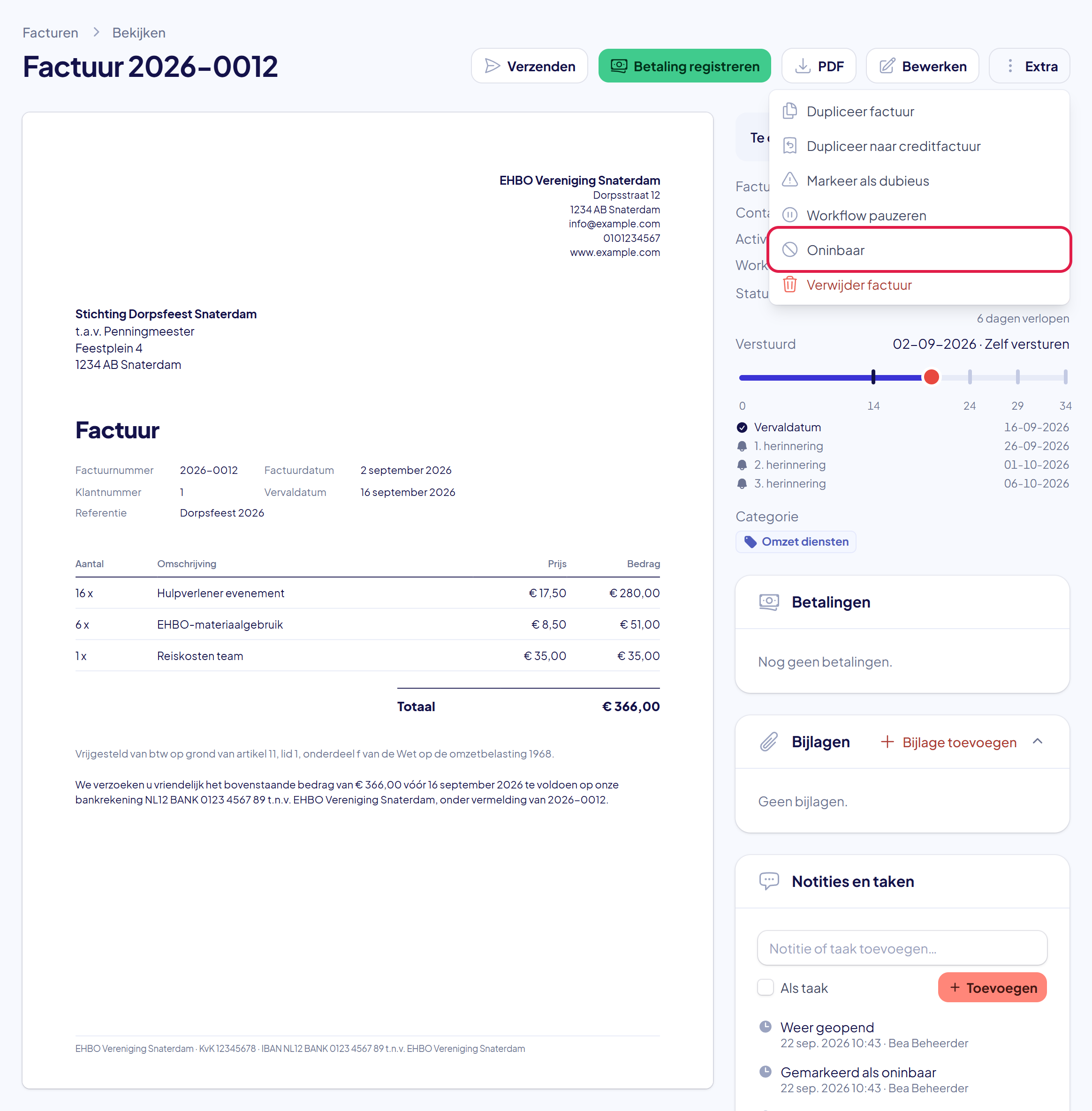 De pagina van een verstuurde factuur met het menu Extra open en daarin Oninbaar gemarkeerd