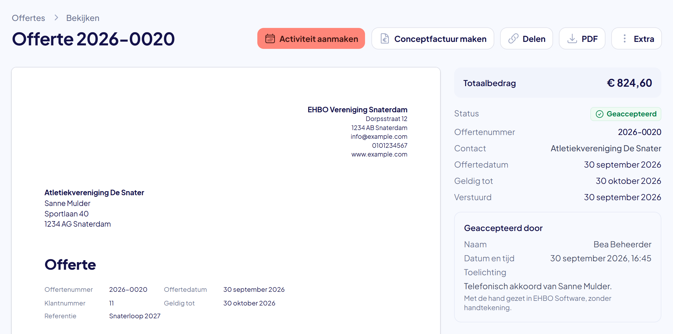 Een geaccepteerde offerte met rechts het totaalbedrag, de status Geaccepteerd en het blok Geaccepteerd door