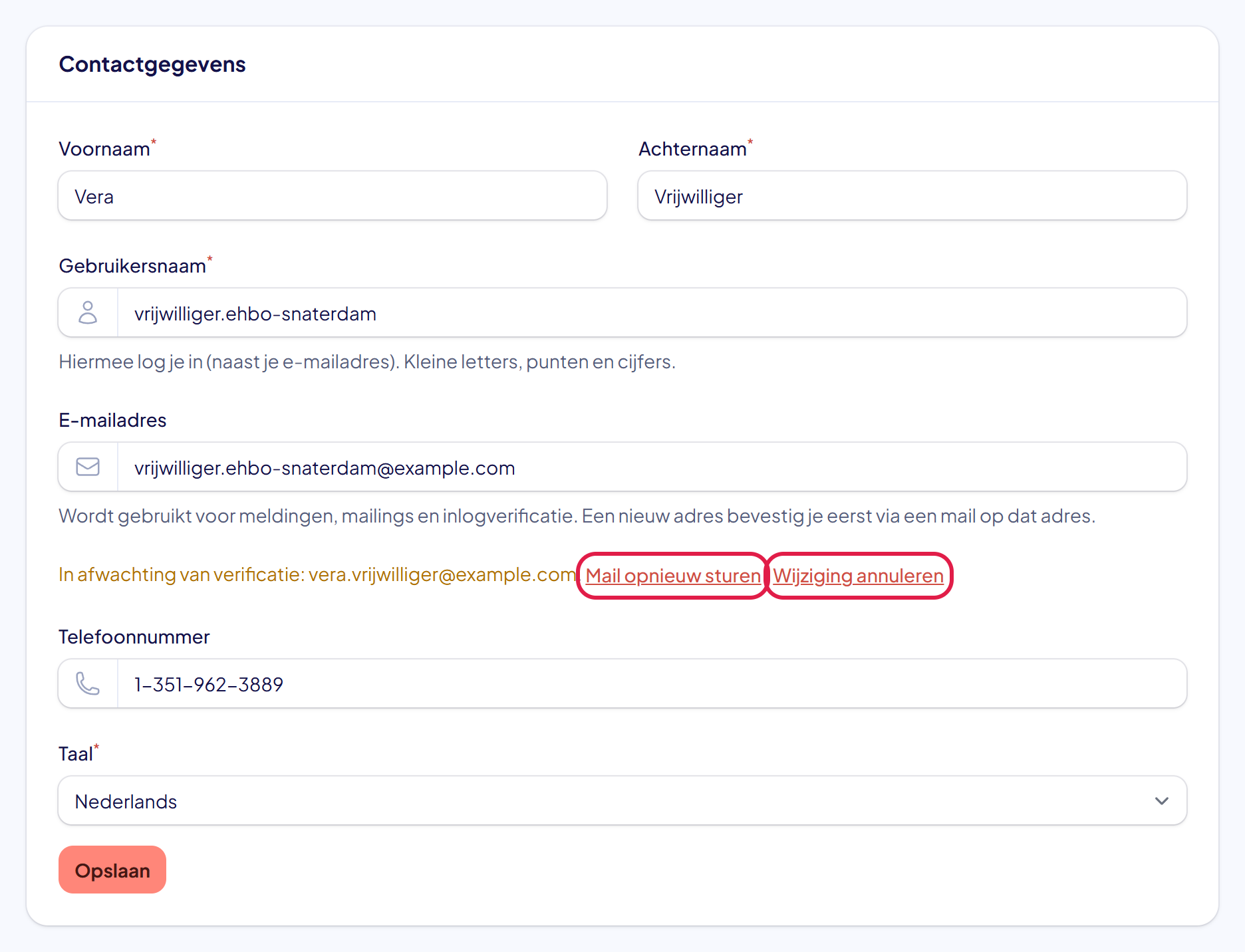 Het blok Contactgegevens met de regel In afwachting van verificatie en de knoppen Mail opnieuw sturen en Wijziging annuleren gemarkeerd