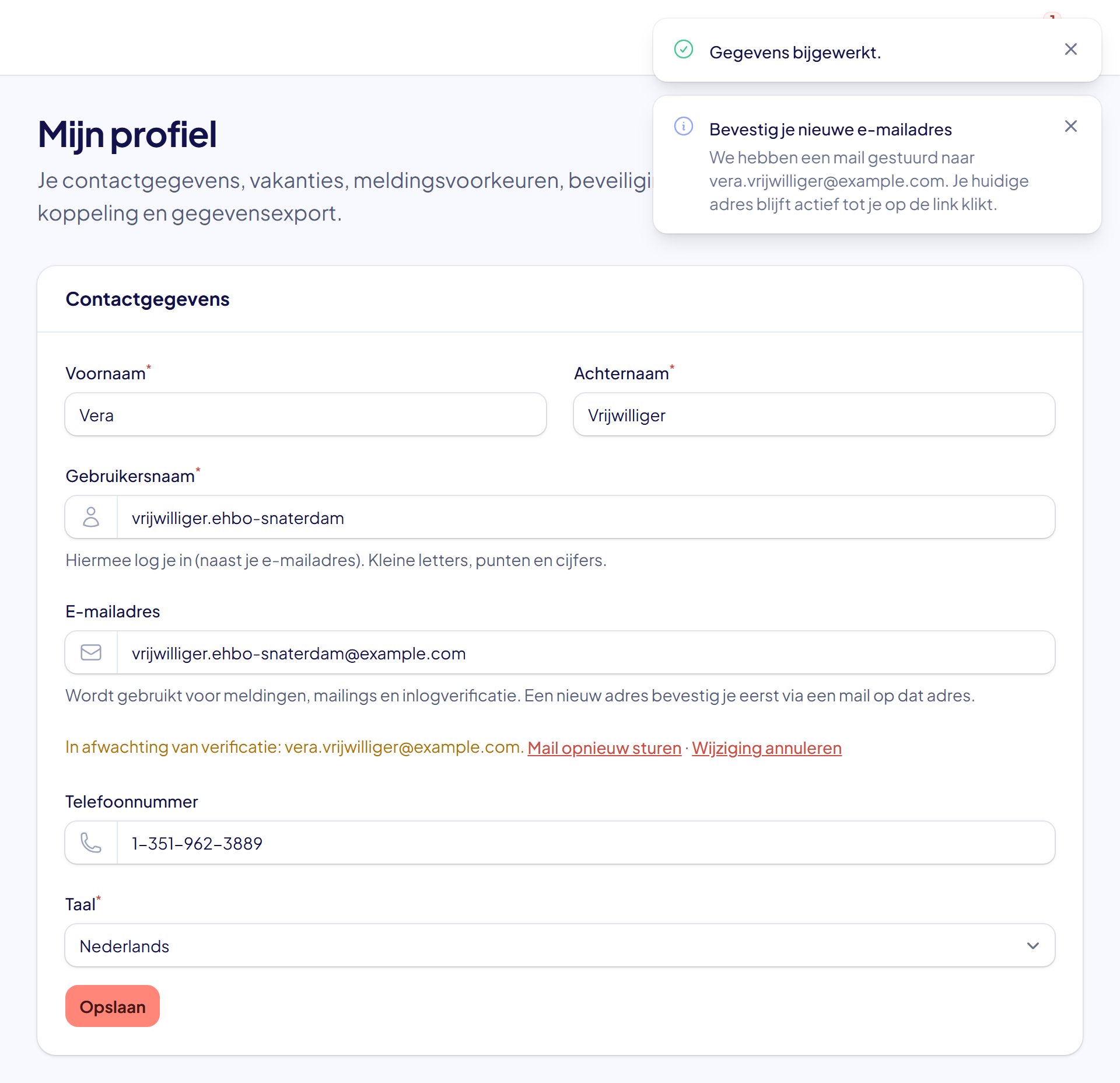 De pagina Mijn profiel met de melding Bevestig je nieuwe e-mailadres en onder het vak E-mailadres de regel In afwachting van verificatie